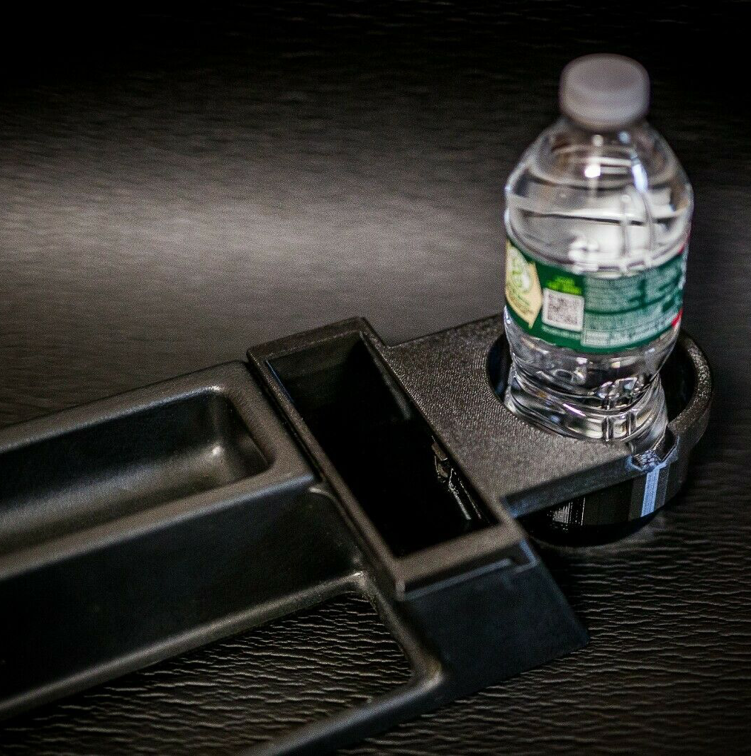 E30_dual_cupholder02.png