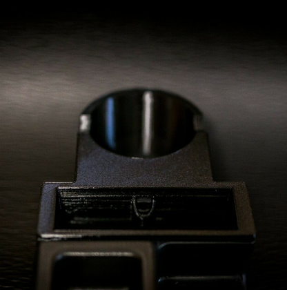 E30_dual_cupholder04.png