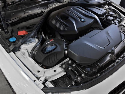aFe 16-17 BMW 330i/ix &amp; 430i/ix 2.0L AIS P5R Sistema de admissão de ar frio