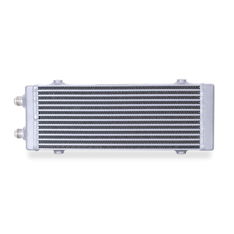 Enfriador de aceite plateado de doble paso de barra y placa mediana universal Mishimoto