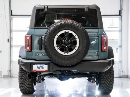 AWE Tuning 2021+ Ford Bronco 0FG Escape de saída traseira simples com bico preto Diamond &amp; Bash Guard
