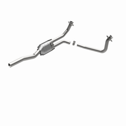 MagnaFlow Direct Fit Catalytic Converter 96-97 Dodge B1500/B2500/B3500 V8 Underbody