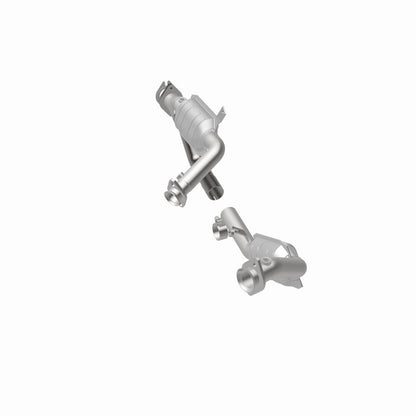 MagnaFlow Direct Fit Catalytic Converter 96-99 Ford Taurus3.0L 50S