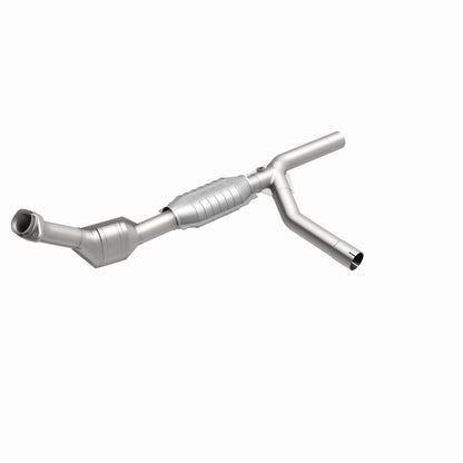 MagnaFlow Direct Fit Catalytic Converter 97-99 E-150/250 4.6L P/S