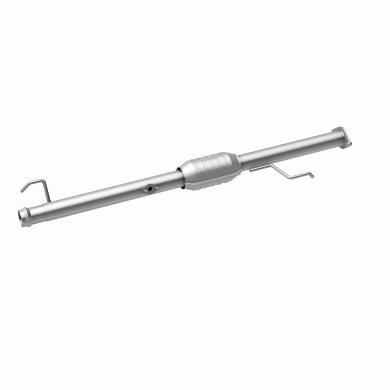 MagnaFlow Direct Fit Catalytic Converter 00-04 Tundra 3.4L rear OEM