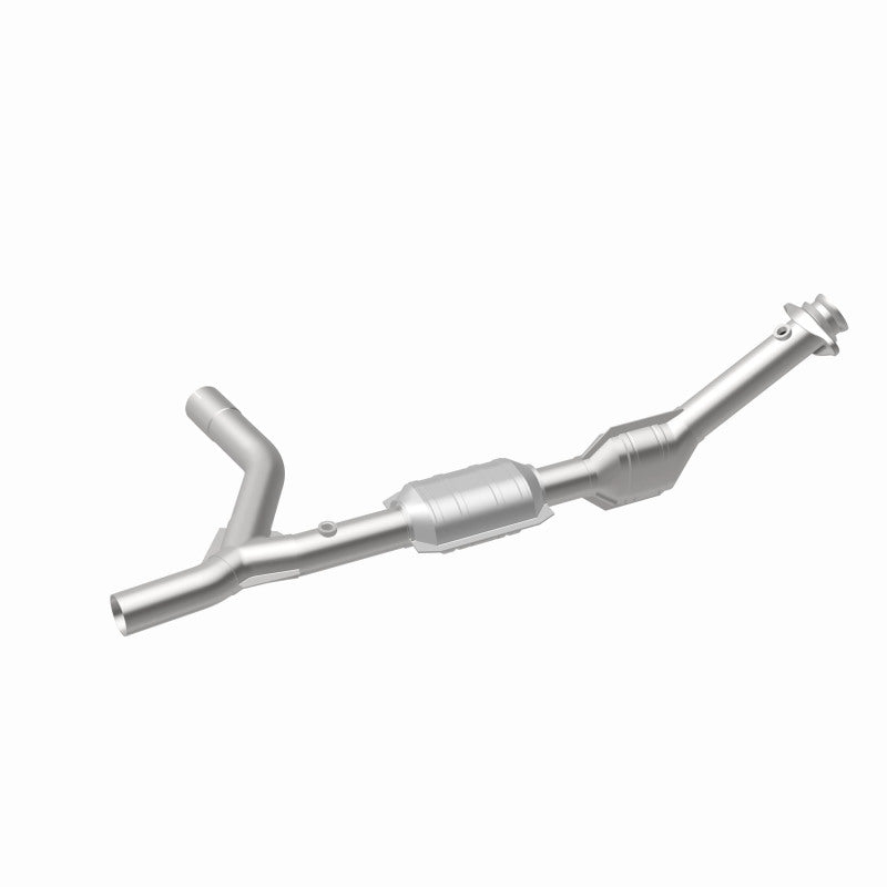 MagnaFlow Direct Fit Catalytic Converter 00-04 Ford E150 4.6L P/S