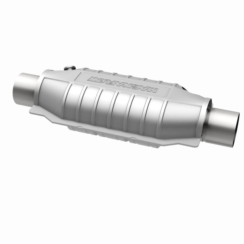 MagnaFlow Universal Catalytic Converter 2 Dual O2 Boss
