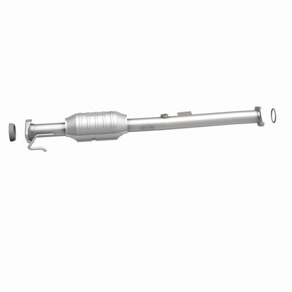 MagnaFlow Direct Fit Catalytic Converter 2000 Chevy Tracker 1.6L