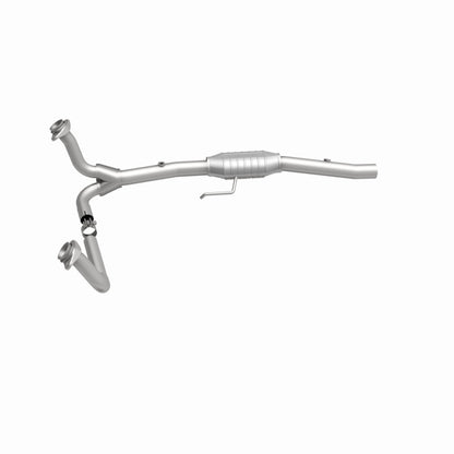 MagnaFlow Direct Fit Catalytic Converter 00-03 Dakota 4.7L 2WD OEM