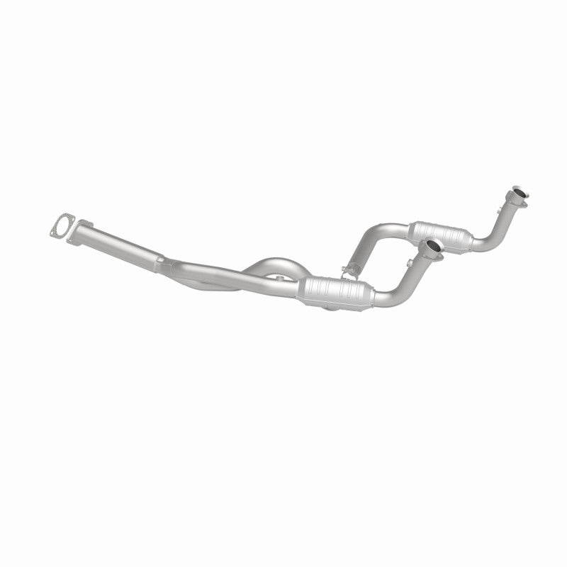 MagnaFlow Direct Fit Catalytic Converter 00 Chevy Express 1500 5.7L
