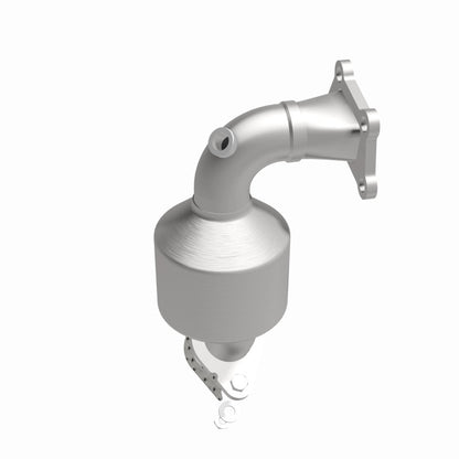 MagnaFlow Direct Fit Catalytic Converter 2012-2014 Equinox 3 3.6 L Underbody