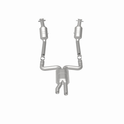 MagnaFlow Direct Fit Catalytic Converter 2003 THUNDERBIRD 3.9L Underbody