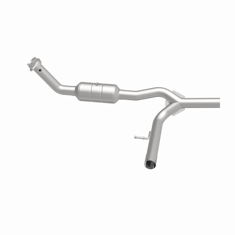MagnaFlow Direct Fit Catalytic Converter F-150 04-06 8 4.6L