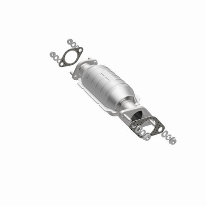 MagnaFlow Direct Fit Catalytic Converter 01-03 Rio 1.5/1.6 Rear