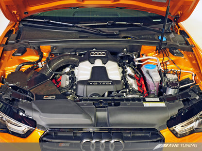 AWE Tuning B8 3.0T Depósito ColdFront