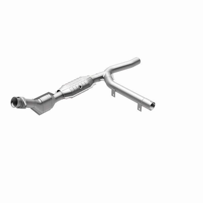 MagnaFlow Direct Fit Catalytic Converter 01-04 Ford F-150 4.2L 2wd
