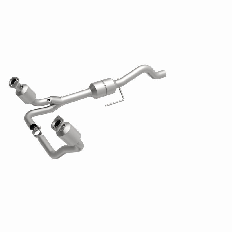 MagnaFlow Direct Fit Catalytic Converter 00-03 Dodge Durango 4.7L