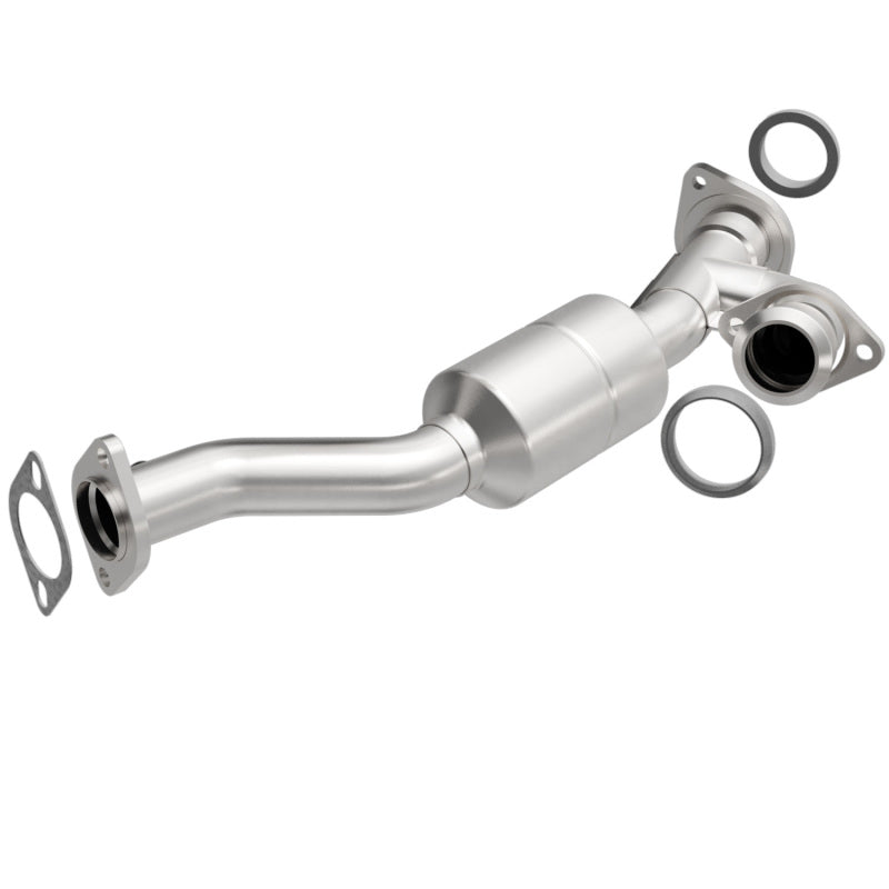 MagnaFlow Direct Fit Catalytic Converter 01-03 Montero 3L Passenger Side Front OEM