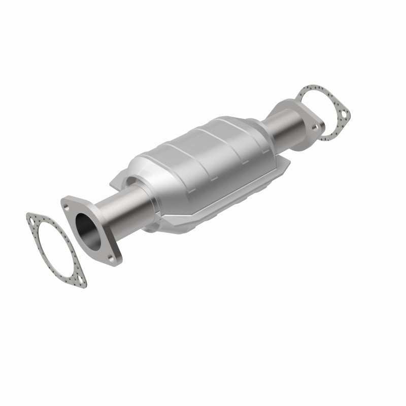 MagnaFlow Direct Fit Catalytic Converter 01-04 Nissan Frontier 2.4L