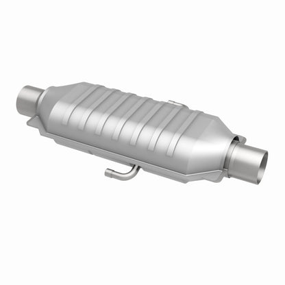 MagnaFlow Universal Catalytic Converter 2Air 19.5X7X4 2.25X2.25