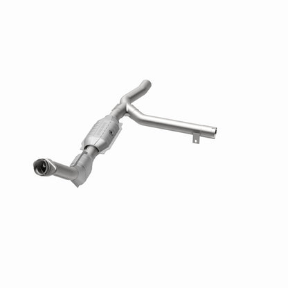 MagnaFlow Direct Fit Catalytic Converter 00-01 Ford F-150 4.6L 2wd