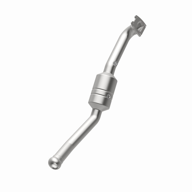 MagnaFlow Direct Fit Catalytic Converter 2011 Grand Cherokee 3.6L DS