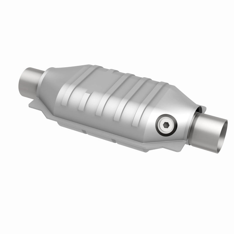 MagnaFlow Universal Catalytic Converter 2 W/O2 Boss