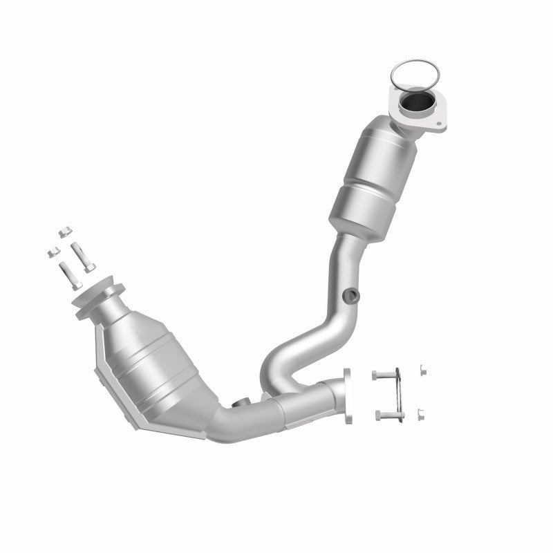 MagnaFlow Direct Fit Catalytic Converter 00-03 Ford Taurus 3.0 Front