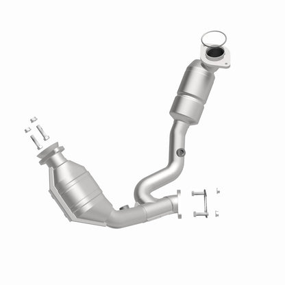 MagnaFlow Direct Fit Catalytic Converter 00-03 Ford Taurus 3.0 Front
