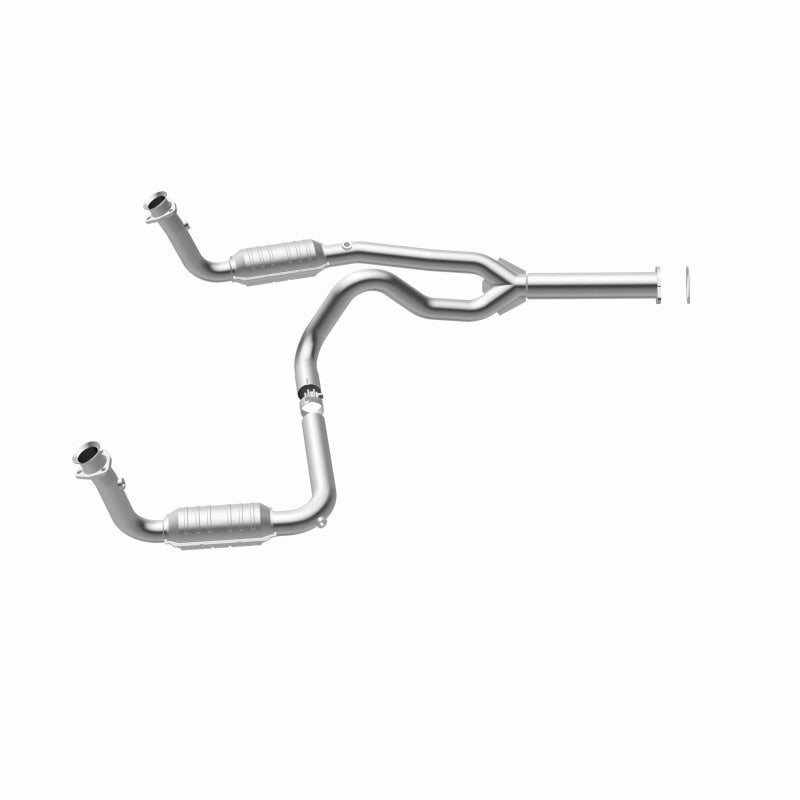 MagnaFlow Direct Fit Catalytic Converter 00 Chevy Express 1500 5.7L