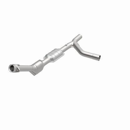 MagnaFlow Direct Fit Catalytic Converter 00-04 Ford E150 4.6L P/S