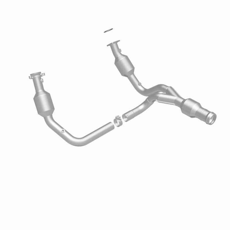 MagnaFlow Direct Fit Catalytic Converter 2015 GMC Yukon XL V8 6.2L