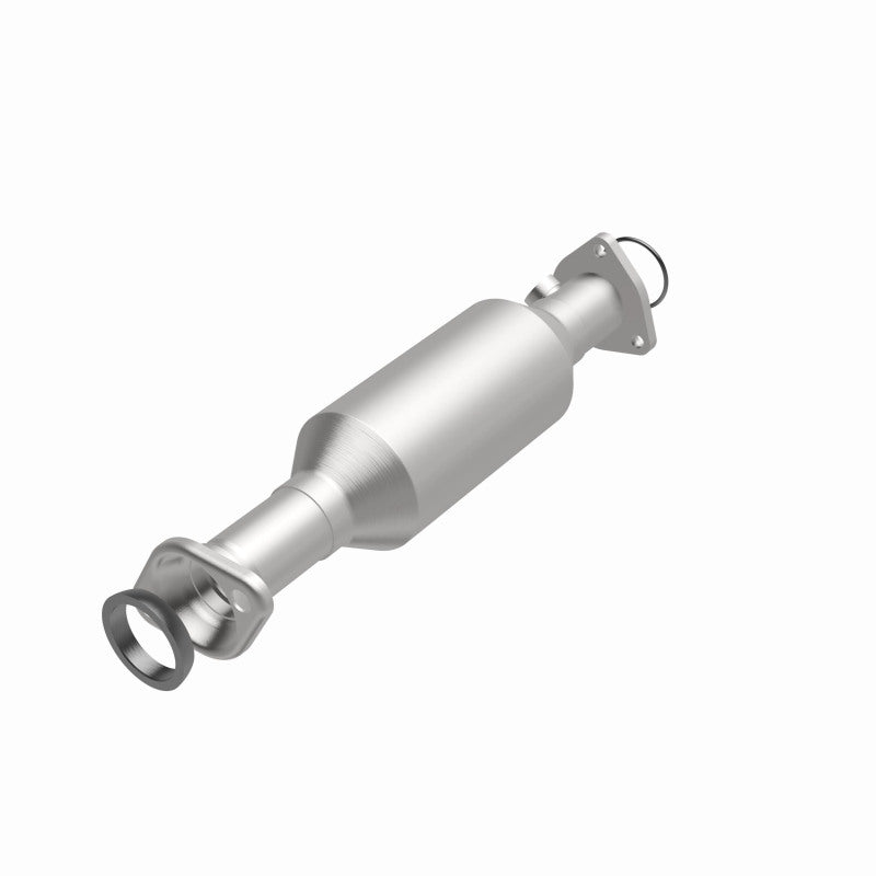 MagnaFlow Direct Fit Catalytic Converter 97-01 Honda CR-V 2.0L