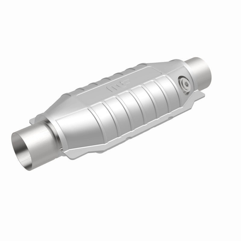 MagnaFlow Universal Catalytic Converter 2.25inch w/ single O2