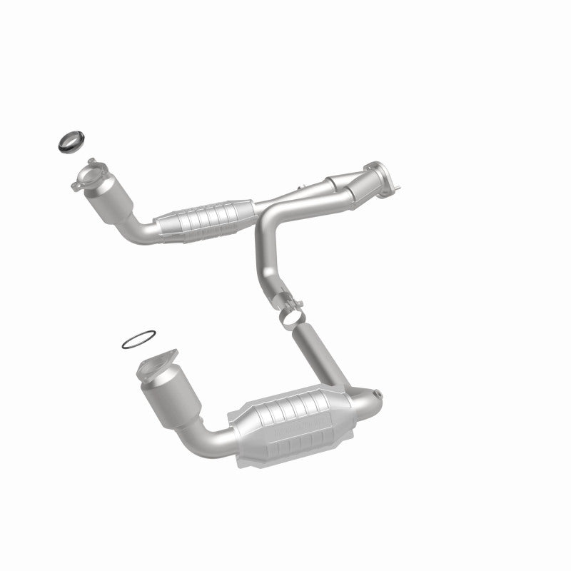 MagnaFlow Direct Fit Catalytic Converter 99-00 Chevy Pickups 4.3L