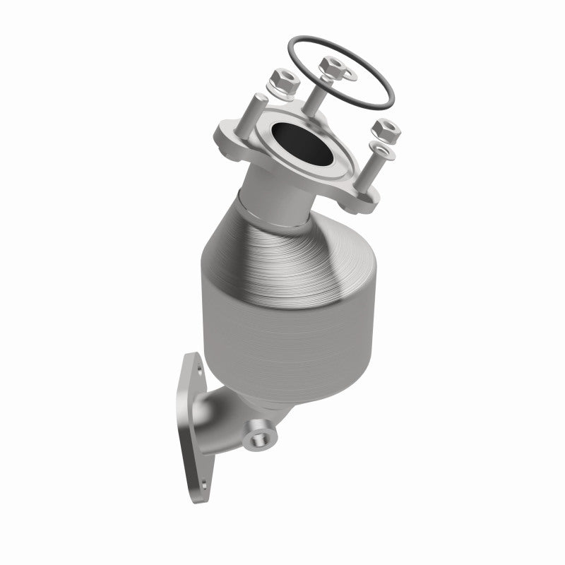 MagnaFlow Direct Fit Catalytic Converter 2010-2011 LaCrosse 3.6 L Underbody