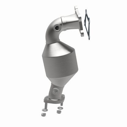 MagnaFlow Direct Fit Catalytic Converter 2012-2014 Equinox 3 3.6 L Underbody