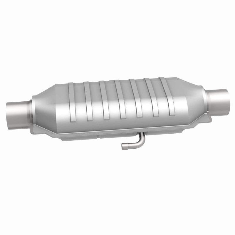 MagnaFlow Universal Catalytic Converter 2Air 19.5X7X4 2.25X2.25