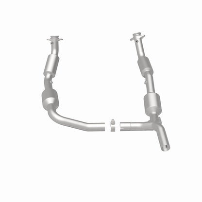 MagnaFlow Direct Fit Catalytic Converter 2008+ Ford E-150 4.6L