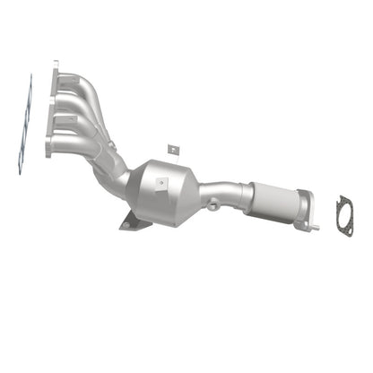MagnaFlow 11-17 Ford Fiesta 1.6L Direct Fit Catalytic Converter