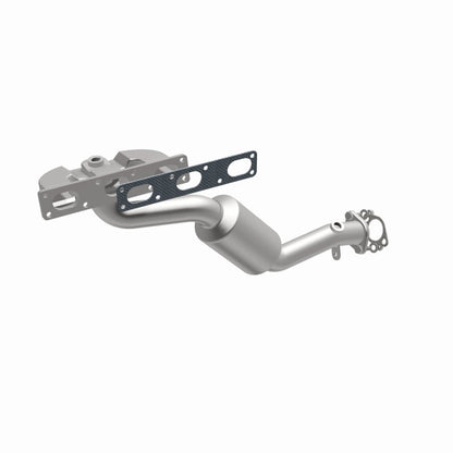 MagnaFlow Direct Fit Catalytic Converter BMW 3 01-05 Front