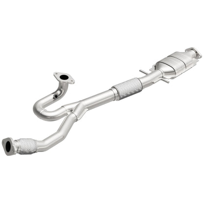 MagnaFlow Direct Fit Catalytic Converter 10-14 LaCrosse 3.0/3.6L