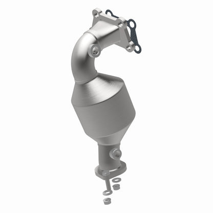 MagnaFlow Direct Fit Catalytic Converter 2012-2014 Equinox 3 3.6 L Underbody