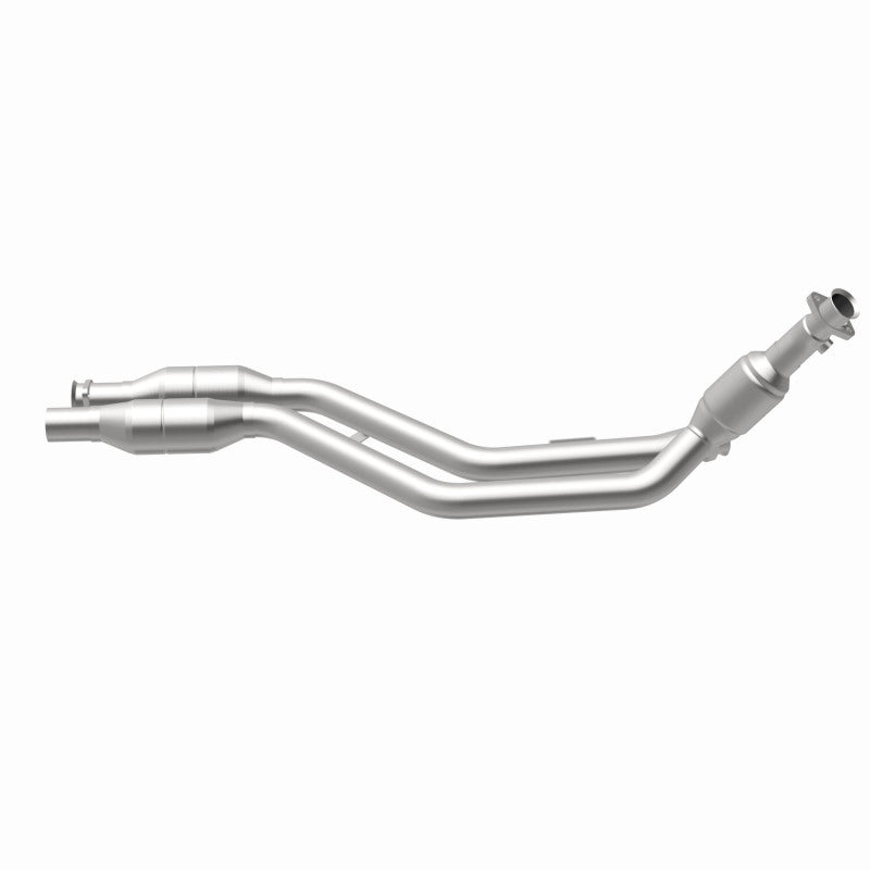 MagnaFlow Direct Fit Catalytic Converter 02-03 Mercedes CLK430 4.3L Passenger Side