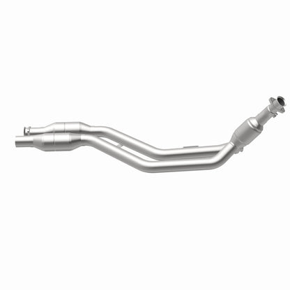 MagnaFlow Direct Fit Catalytic Converter 02-03 Mercedes CLK430 4.3L Passenger Side