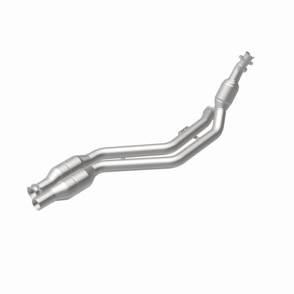 MagnaFlow Direct Fit Catalytic Converter 02-03 Mercedes CLK430 4.3L Passenger Side