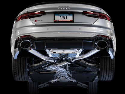 Escape AWE Tuning Audi B9 RS5 Track Edition com ponteiras RS Diamond Black