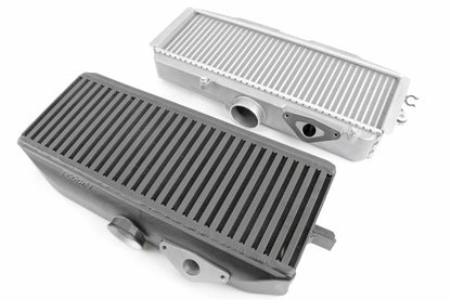 Perrin 08-20 Subaru STI Intercooler de montaje superior (TMIC) - Plata