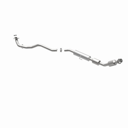 MagnaFlow Direct Fit Catalytic Converter 07-11 Toyota Yaris 1.5L Underbody