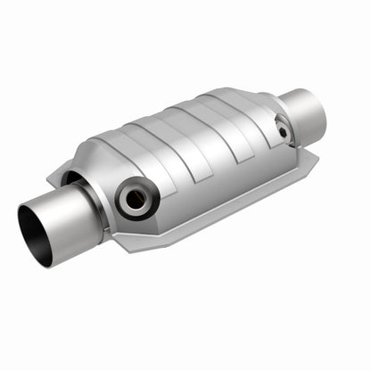 MagnaFlow Universal Catalytic Converter 2.25 W/Dual O2 Boss
